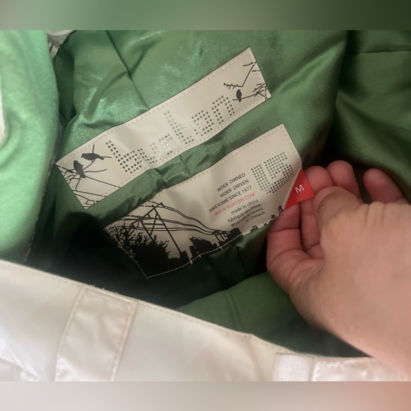 Burton Women's "Cruzer Insulated" Snowboarding Pants - Size M like new no tags - Picture 9 of 12